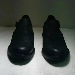 Born Nolina Leather Booties Ankle Boots 